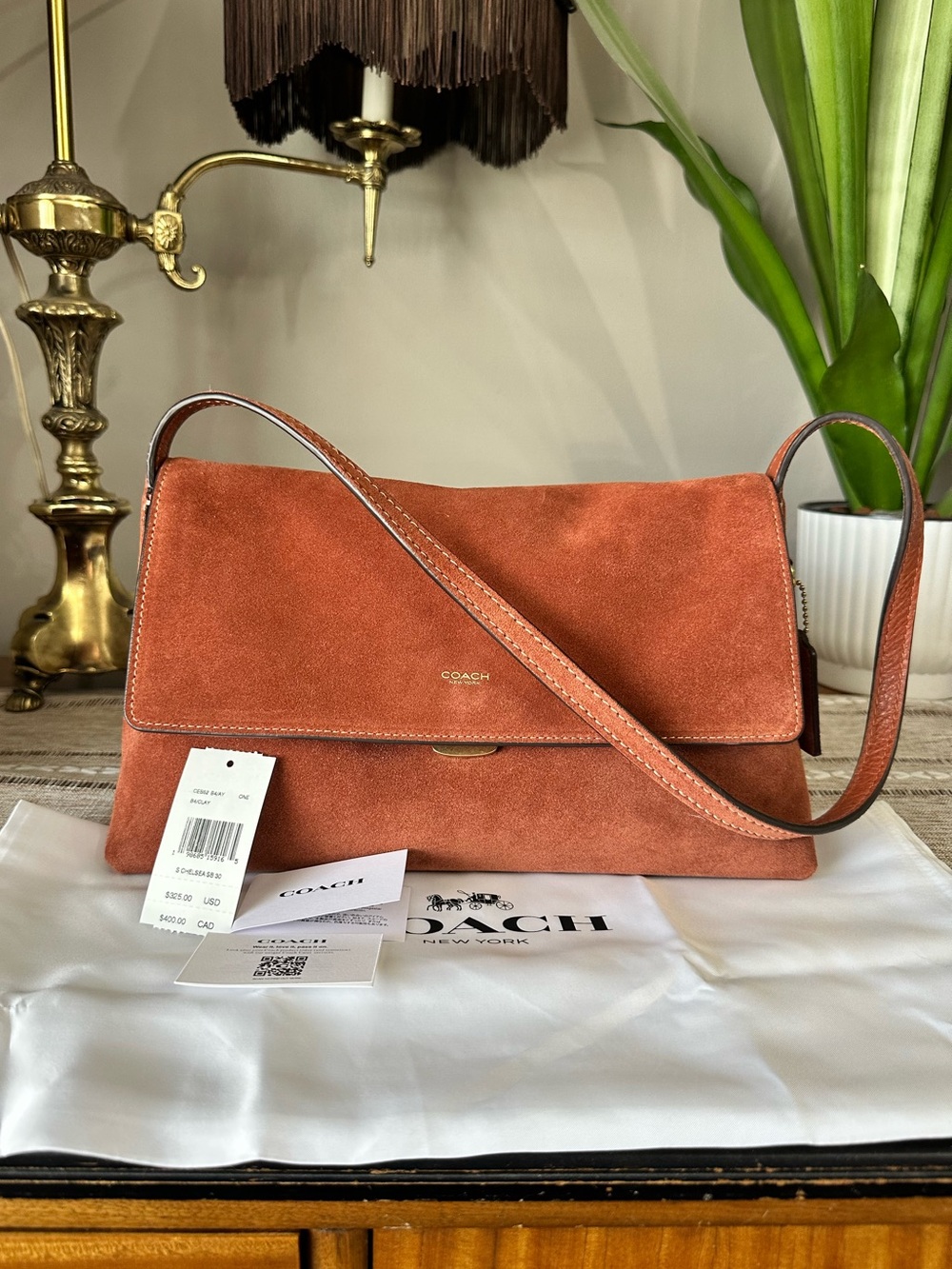 Coach Chelsea 30 - Clay Suede - Like New